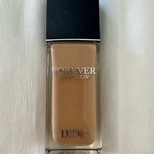 Dior Forever Skin Glow Foundation 3.5N